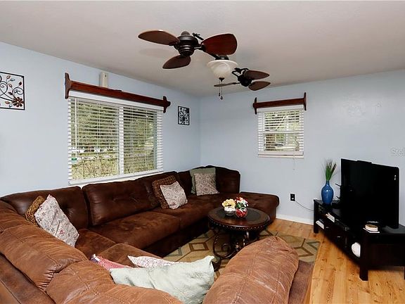 5th image of 4905 E Liberty St