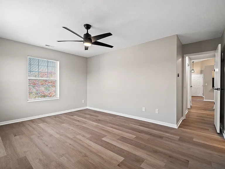 Cherry Tree Village Apartments — Photo 144