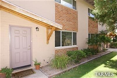 3rd image of 954 N Desert Ave