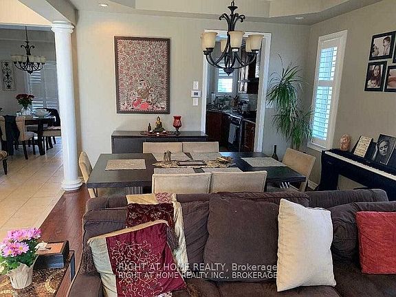 3rd image of 113 Josephine Rd