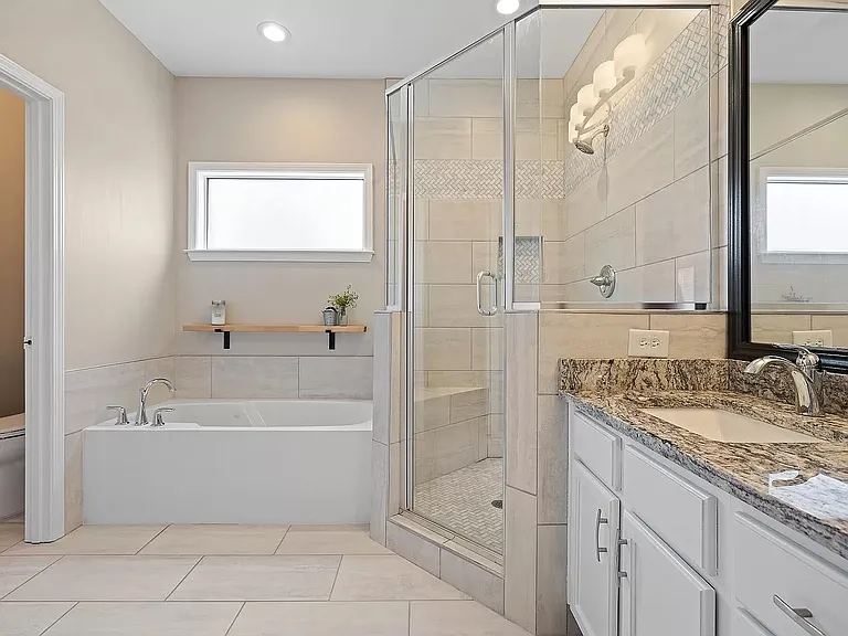 980 Nesting Wood Cir E — Photo 16