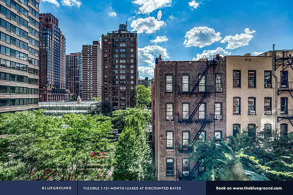 Rented by The Blueground | media 4