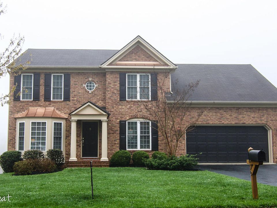 1st image of 6450 Eastshire Ct