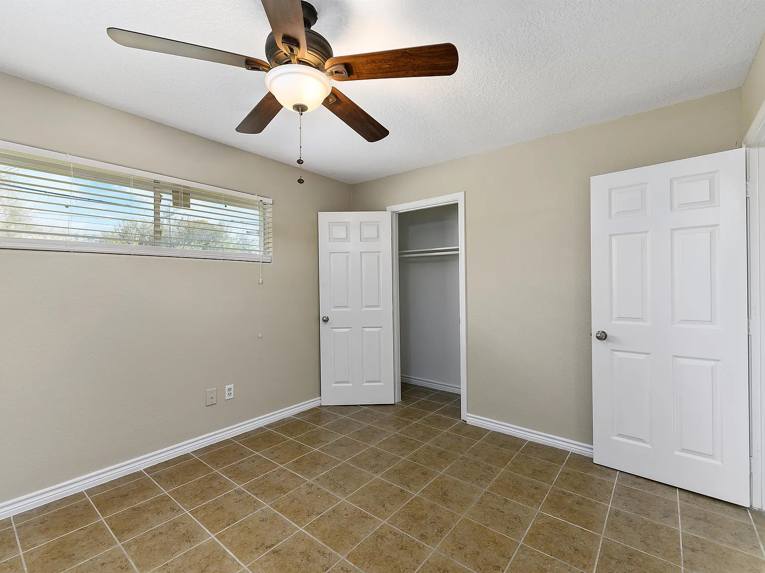 115 Arbor Street — Photo 3