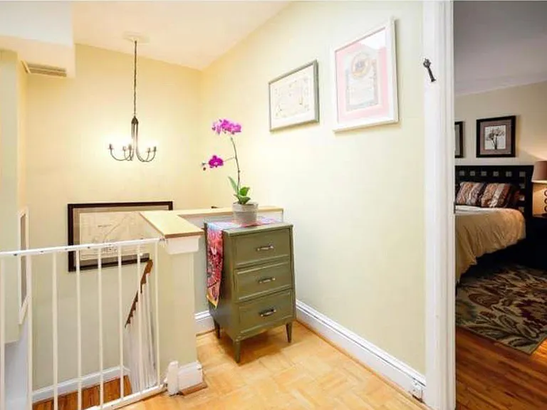 812 Lombard St #32 — Photo 15