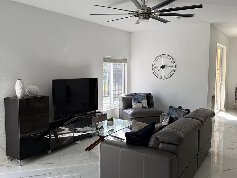 8867 Falcon Pointe Loop — Photo 15