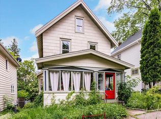 105 S 18th Ave E, Duluth, MN 55812