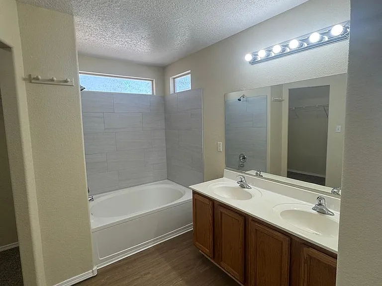 800 Purple Aster Ave SW — Photo 12