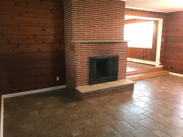 18212 Harmony Rd — Photo 12