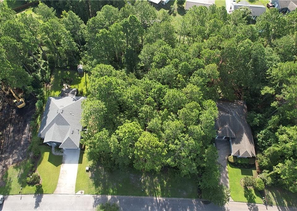 1st image of 165 Heron Ct