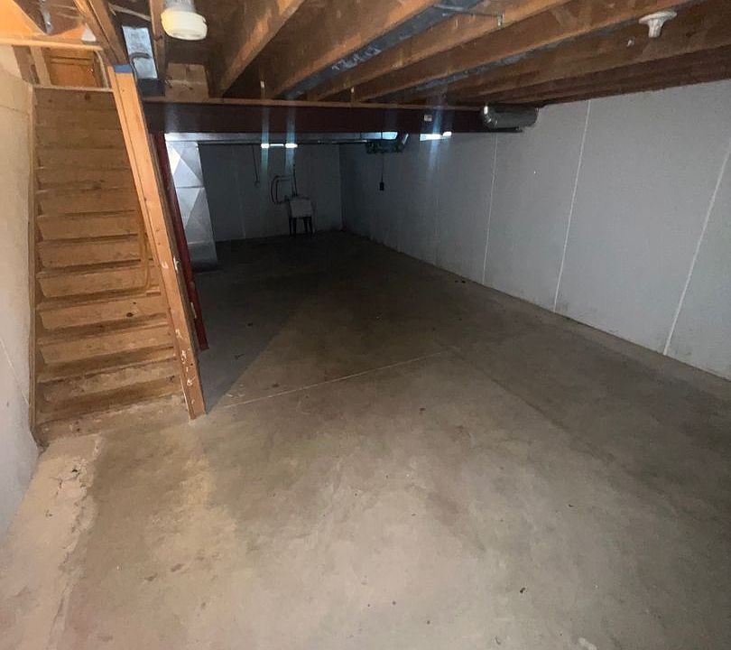 1st image of 14720 Ohio Ave