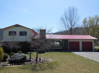 3302 Gap Creek Rd, Hampton, TN 37658