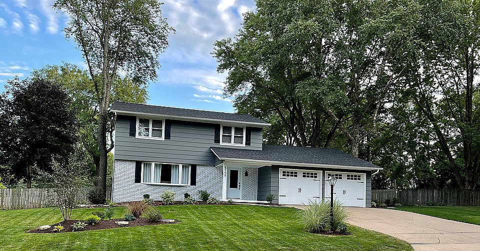 1st image of 5195 Surrey Dr
