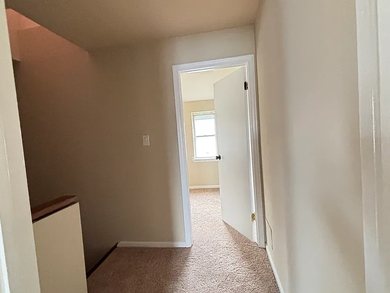 116 S Schroeder St — Photo 10