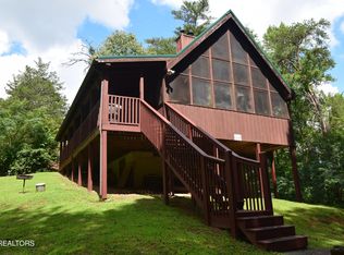 1502 Ridgecrest Dr, Pigeon Forge, TN 37876