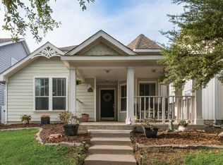 9833 Cedarcrest Dr, Aubrey, TX 76227