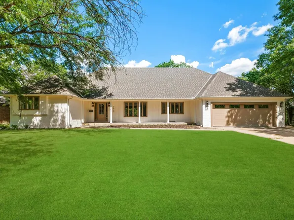 7966 E Dublin Ct, Wichita, KS 67206