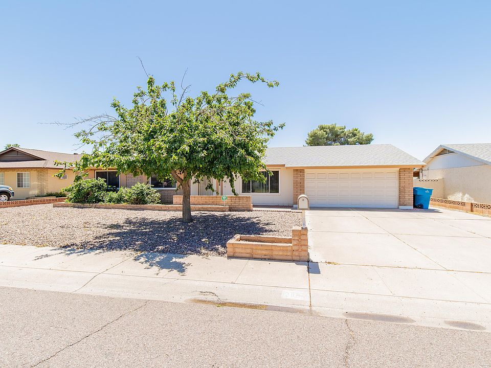 1st image of 3847 W Cochise Dr