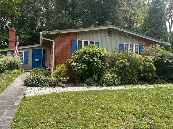 12007 Galena Rd, Rockville, MD 20852