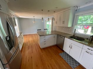 18 Charles St, Lexington, MA 02421