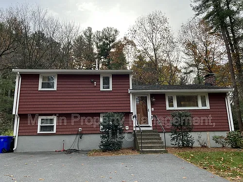 27 Burlington Rd Photo 1