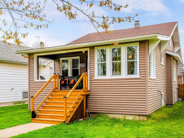 2041 Superior Ave, Whiting, IN 46394