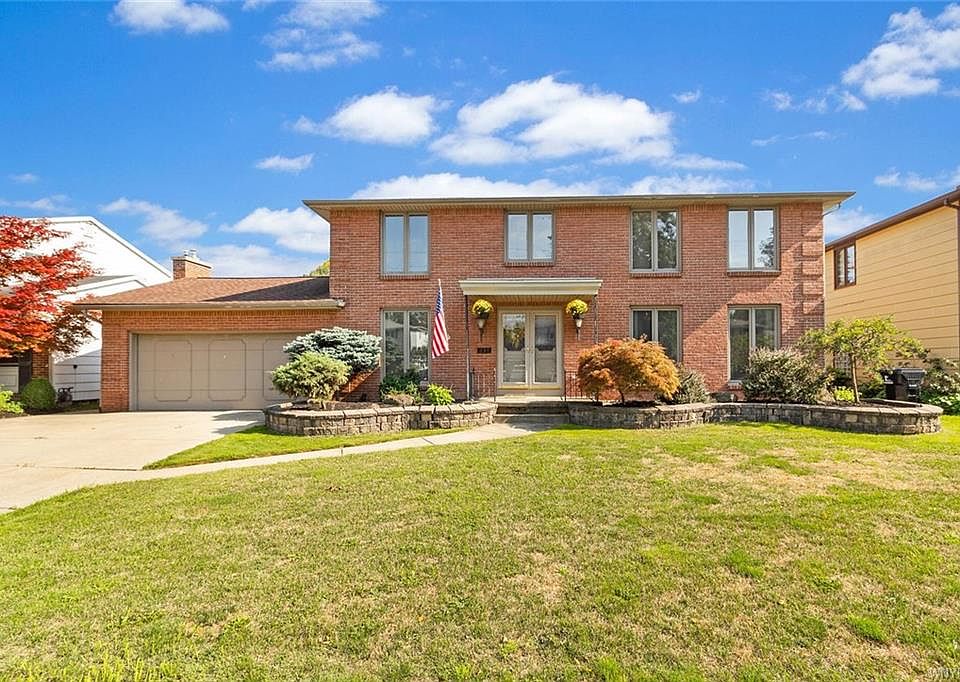 1st image of 239 Paradise Ln