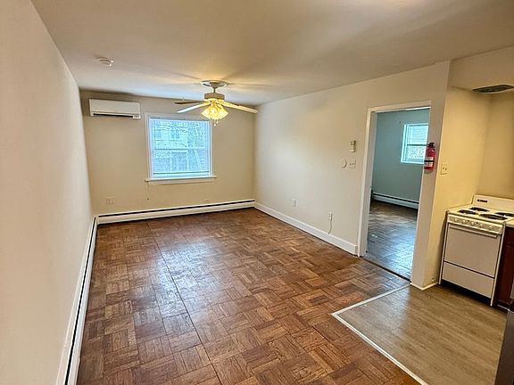 3rd image of 311 N Nansemond St APT 5