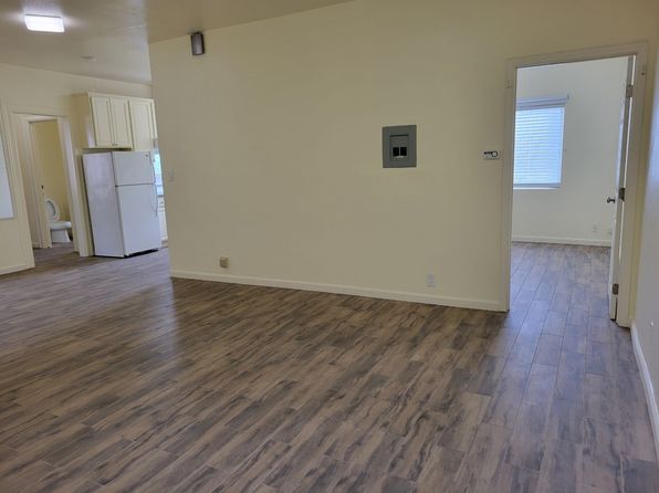 102 International Blvd #103