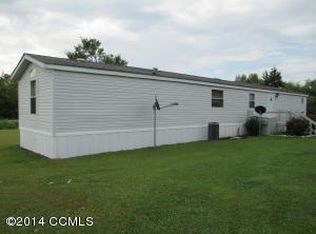 200 McKae Dr, Gloucester, NC 28528