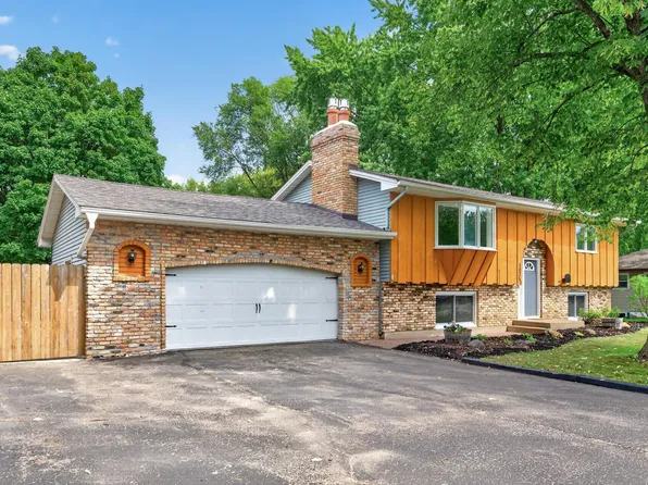 3035 165th Ln NE, Ham Lake, MN 55304