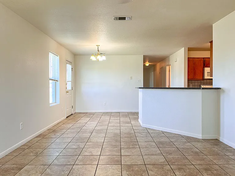 3807 Wind Ct #A — Photo 5
