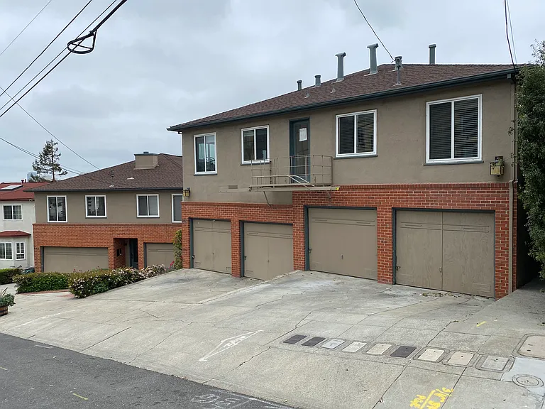 Vermont Street Apartments — Photo 8