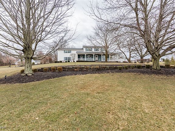2nd image of 1850 Countryside Dr
