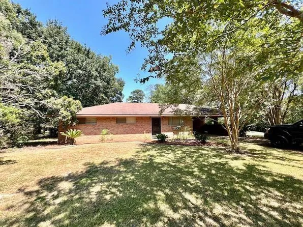 5498 Mullins Rd, Gloster, MS 39638