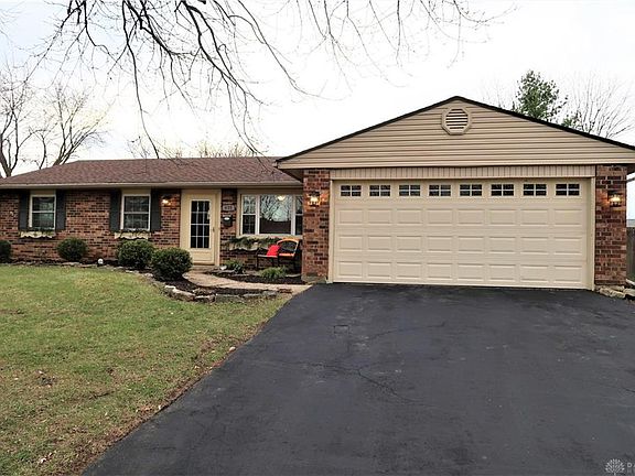 2nd image of 638 Dakota Dr