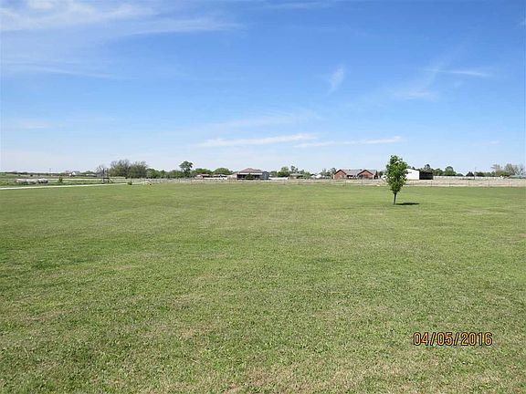 5th image of 8281 Prairie Valley Rd