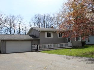 11314 Berkshire Dr, Clio, MI 48420