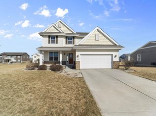 4132 Royal View Dr, Deforest, WI 53532