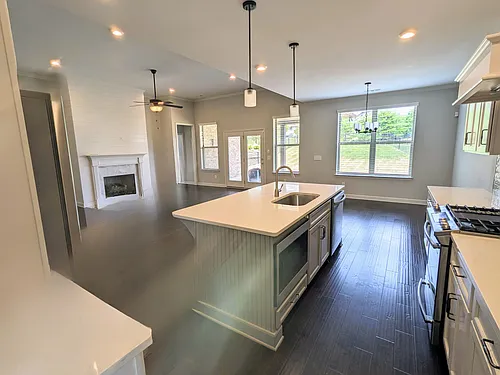 2748 Cloister Ln Photo 1