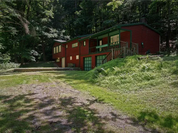 661 Rochester Rd, Pittsburgh, PA 15237