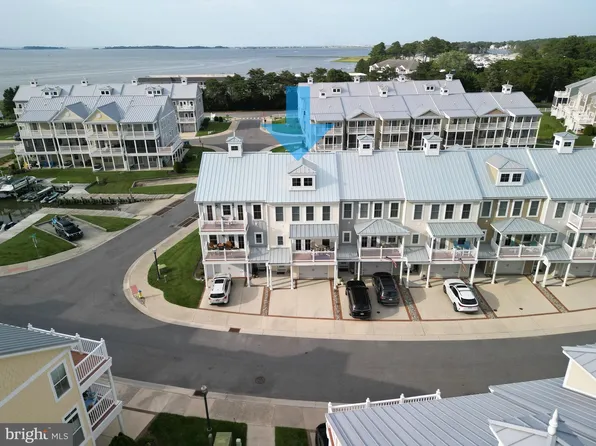 30194 Jump Ln #605, Ocean View, DE 19970