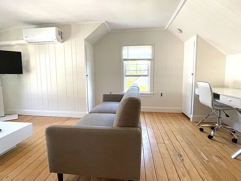 50 Webster St #3 — Photo 5
