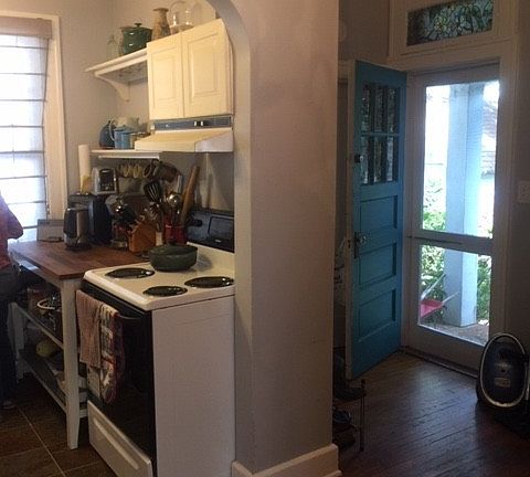 5th image of 111 Williamsburg Ave