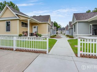 387 Central Ave #2, Holland, MI 49423