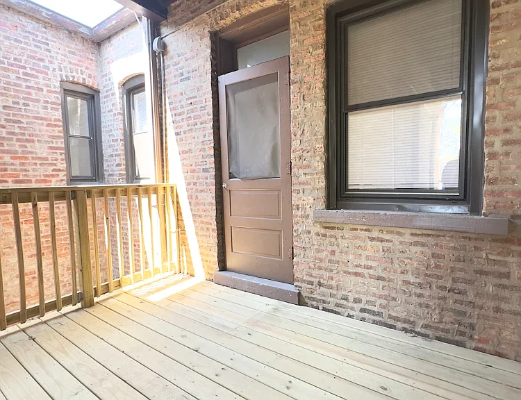 6259 N Lakewood Ave #1 — Photo 6
