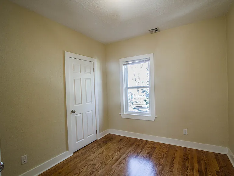 23 Wilson St #3 — Photo 8