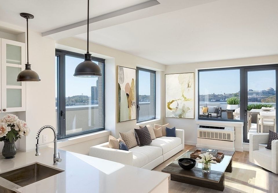 1st image of 1525 Bedford Ave #910