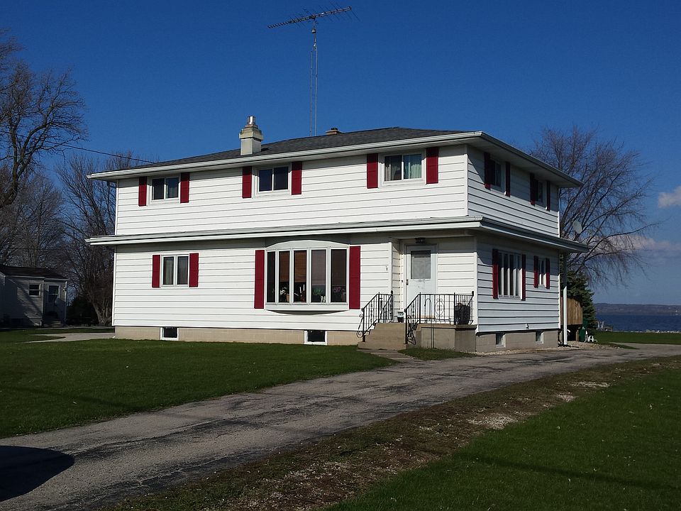 1st image of N7903 Lakeshore Dr