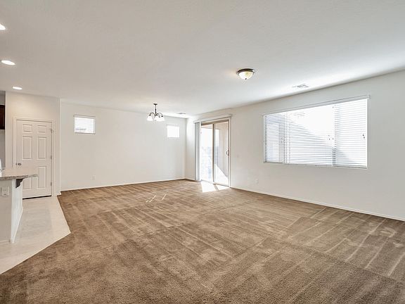5th image of 1006 S Olympic Dr